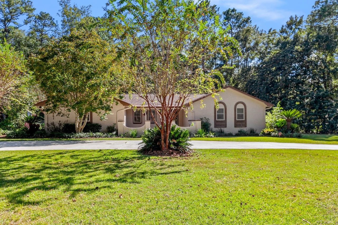 2441 Monaco Dr Tallahassee, FL 32308 in Lafayette Oaks