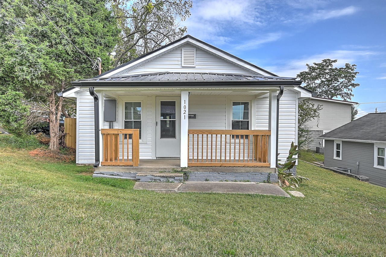 1021 Fairview Ave Kingsport, TN 37660 MLS 9957961
