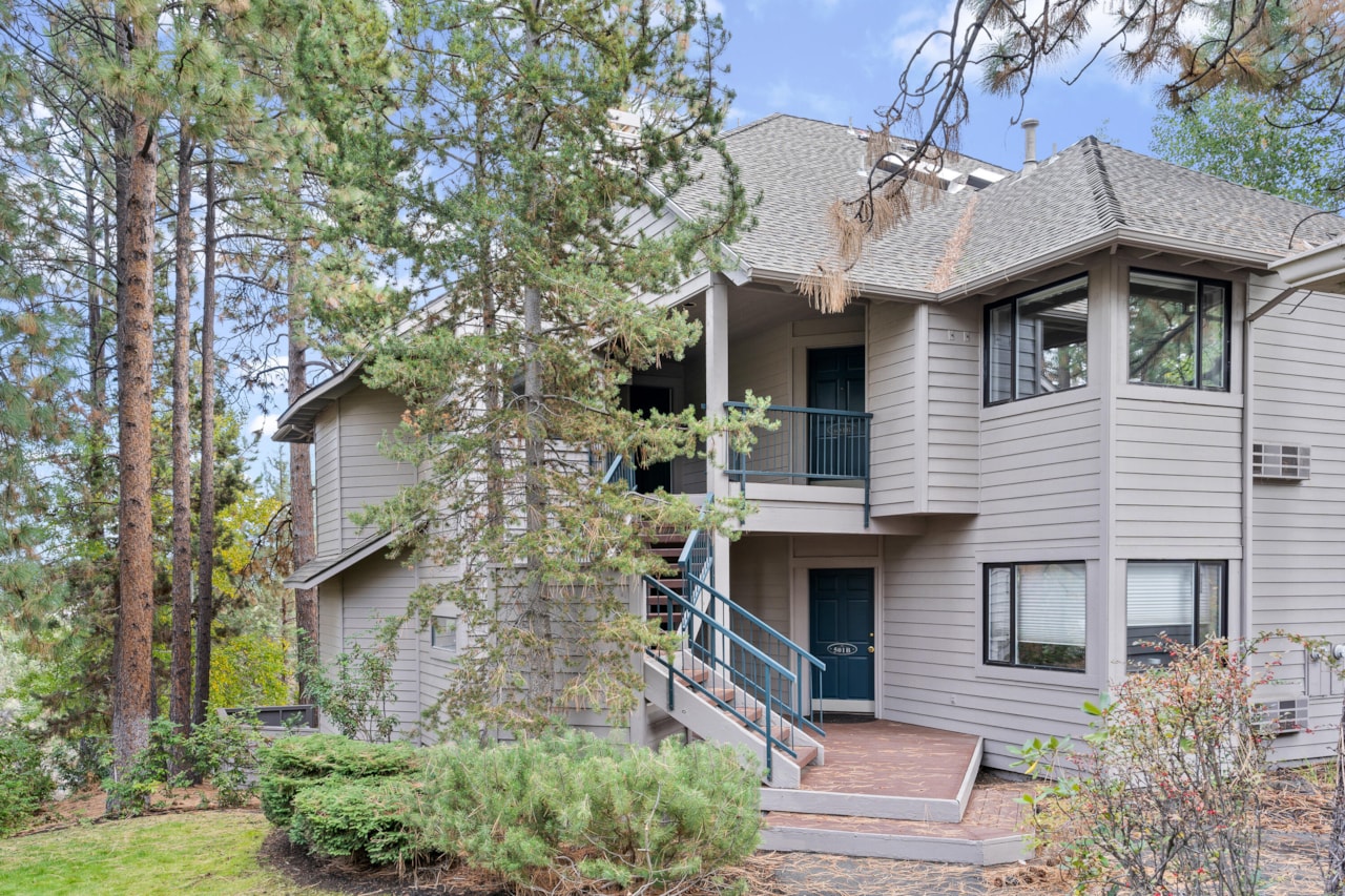 19717 SW Mount Bachelor Dr Bend OR 97702 Mt Bachelor Village Home For