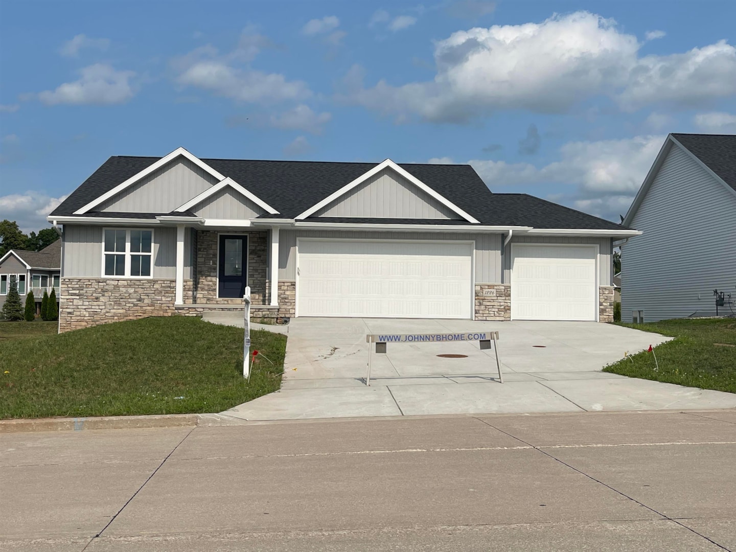 1226 Lake Largo Dr Green Bay, WI 54311 condo for sale, MLS50260958