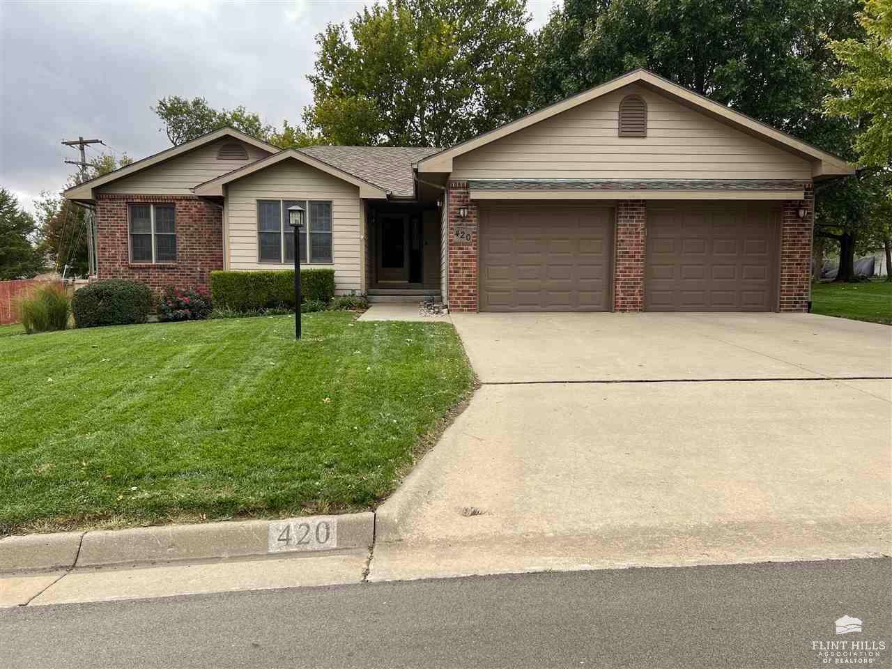 420 Hawthorne Junction City, KS 66441 MLS 20232653