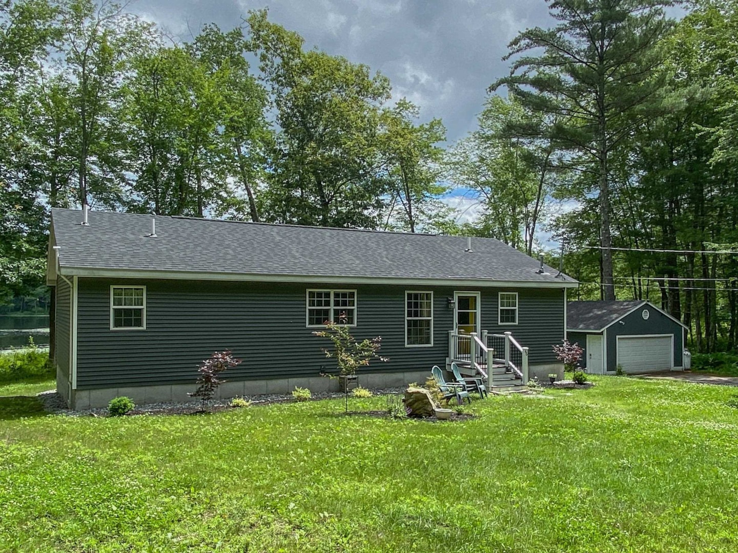 46 Snow Pond Rd Concord 03301 NH home for sale 449,900 4974385
