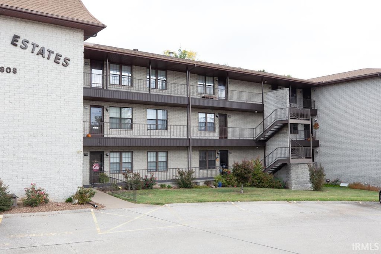 F.C. Tucker Emge Homes for Sale 788 Senate Drive Evansville IN