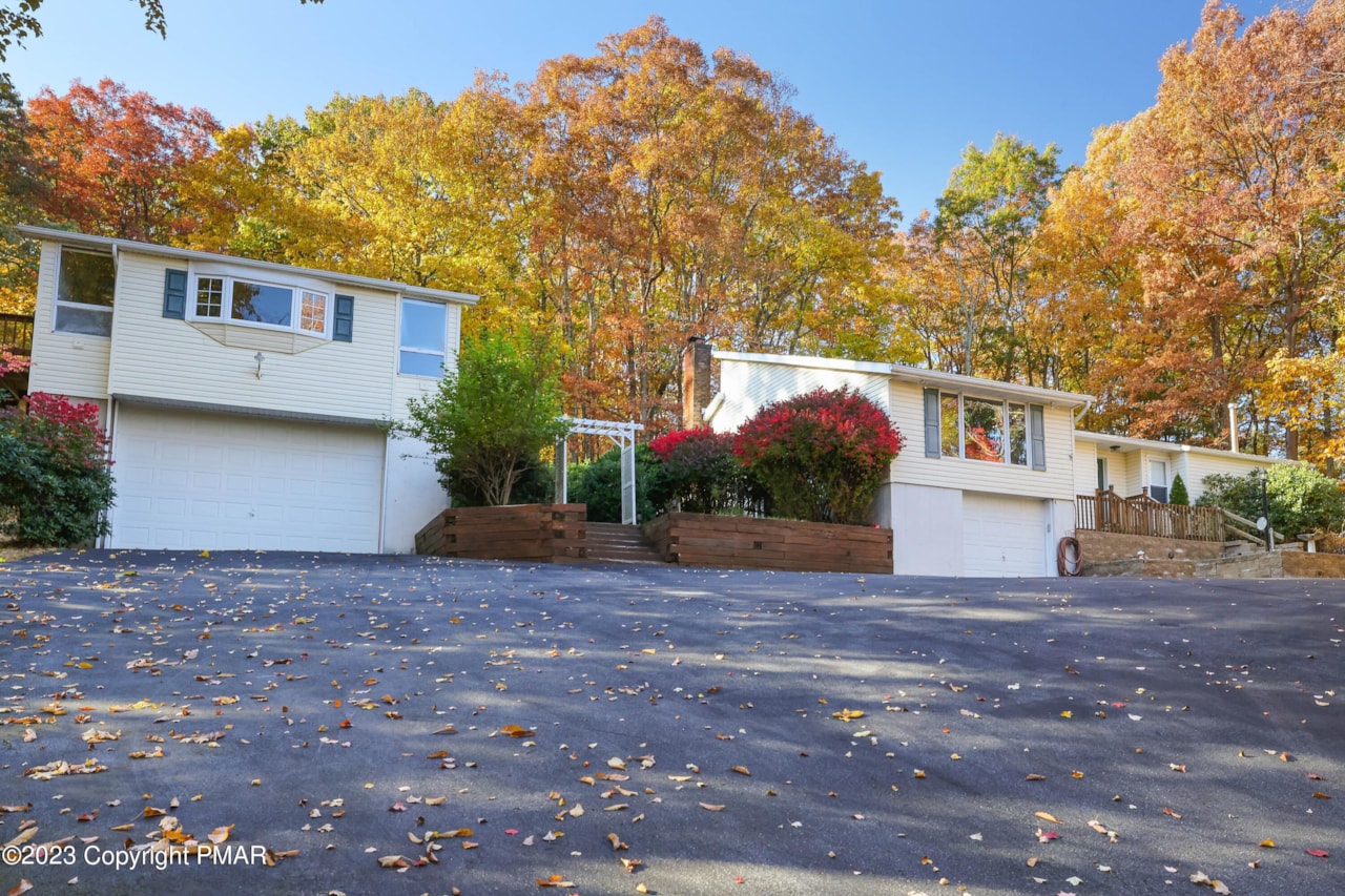 1156 Overlook Ct Saylorsburg, PA 18353 MLS PM106219