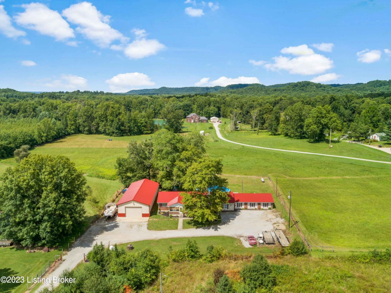 6585 S Preston Hwy Lebanon Junction, KY 40150 MLS 1641501