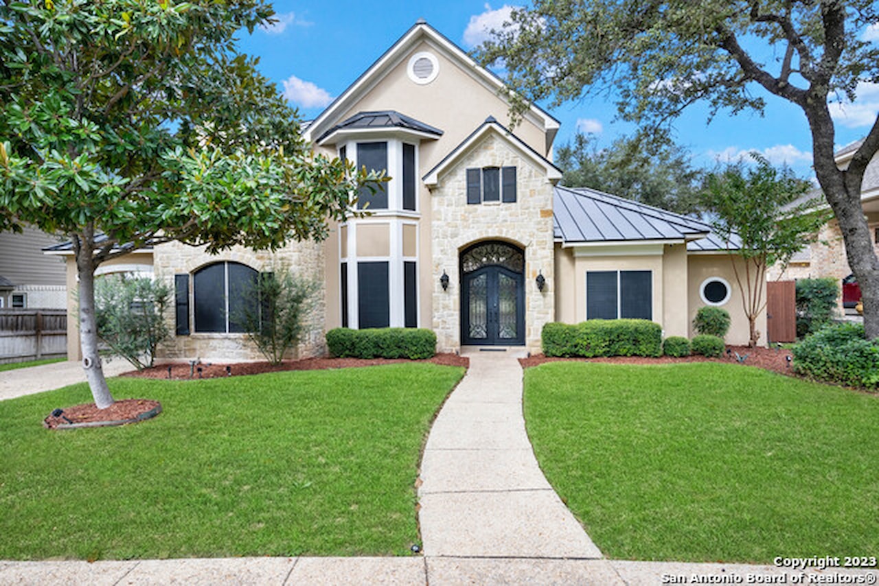 54 S Inwood Heights Dr San Antonio, TX 78248 property for lease