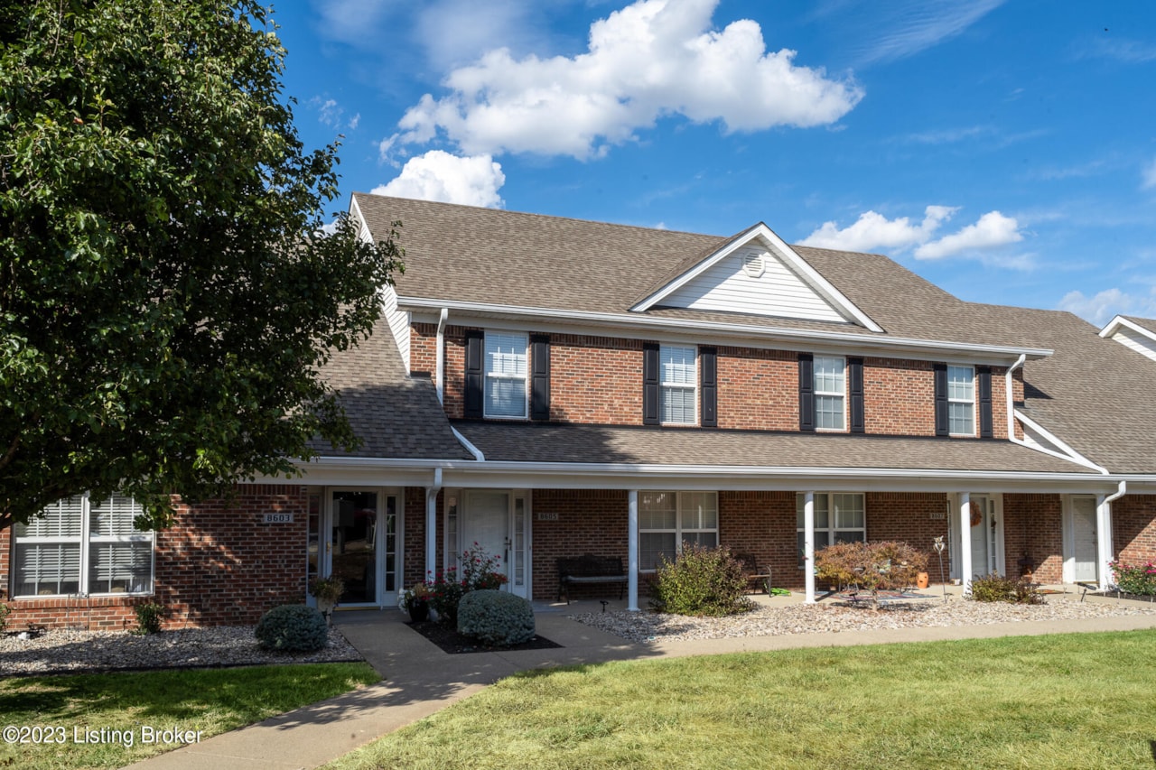 8605 Applegate Village Dr Louisville KY 40219 condo for sale MLS