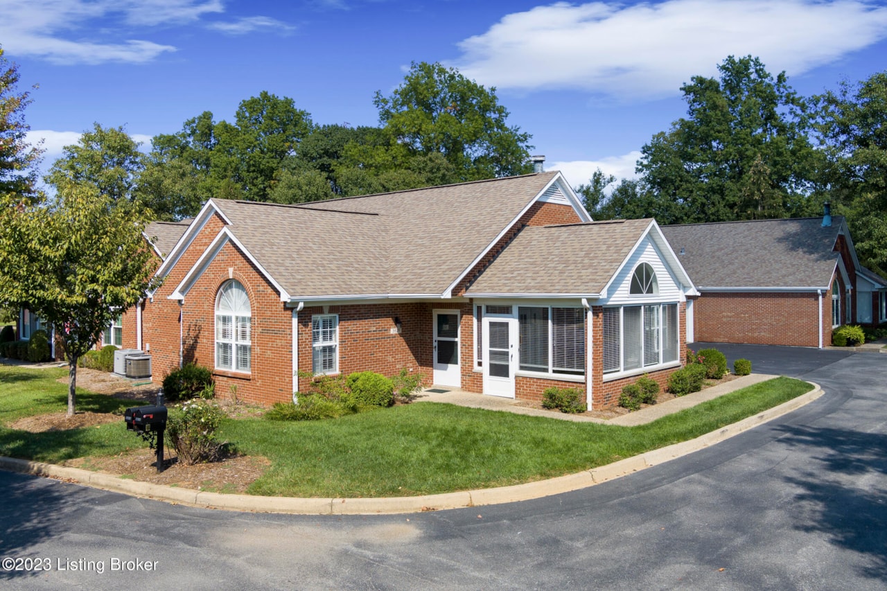 3525 St Andrews Village Cir Louisville, KY 40241 MLS 1646915