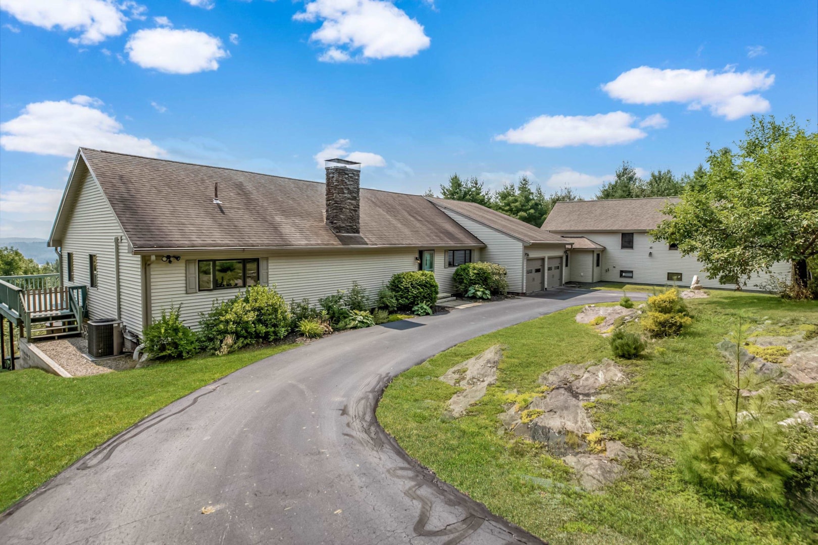 317 Mountain Rd Dalton 03598 NH home for sale 799,900 4968024