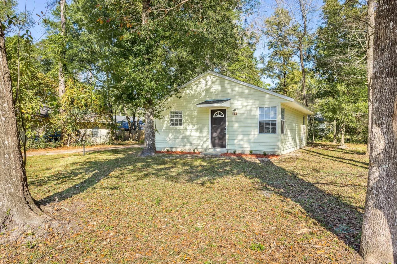 84 Shawnee Trl Crawfordville, FL 32327 in Wakulla Gardens
