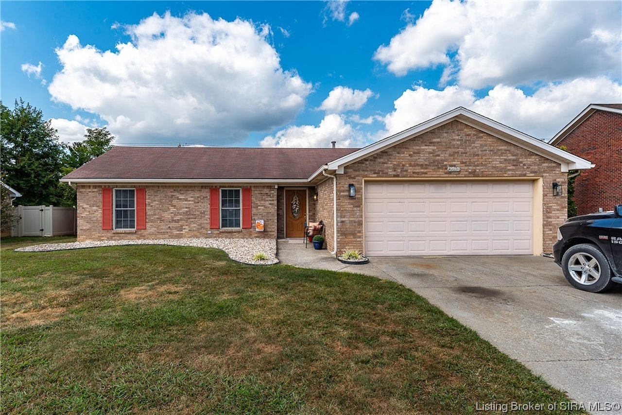 3513 Gander Dr Jeffersonville, IN 47130 MLS 2023010587