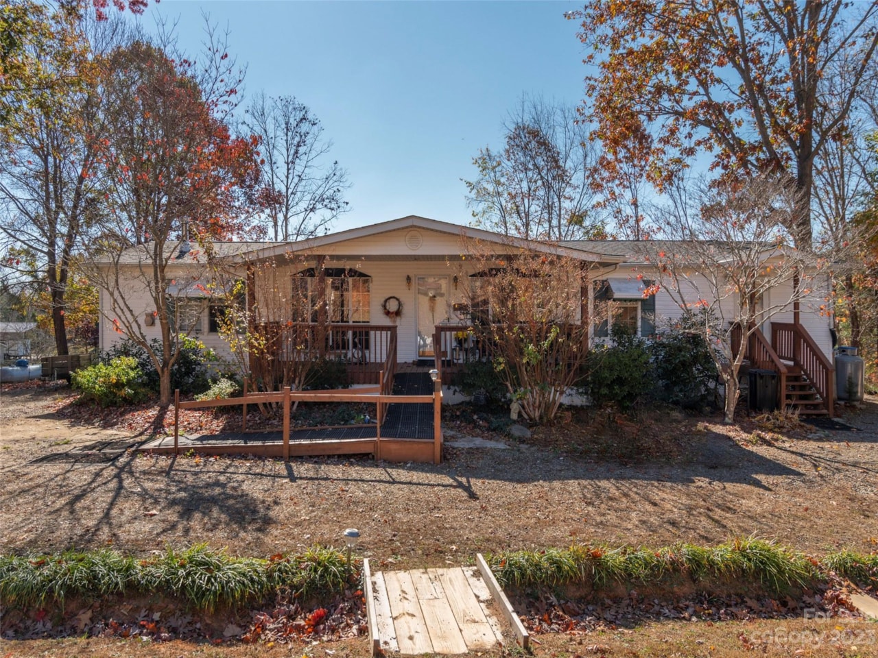 102 Spivey Mountain Rd Asheville, NC 28806 MLS 4085449