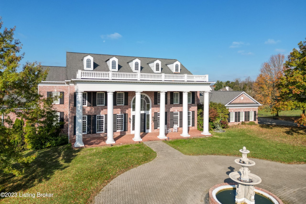 1320 N Beckley Station Rd Louisville KY 40245 MLS1649272