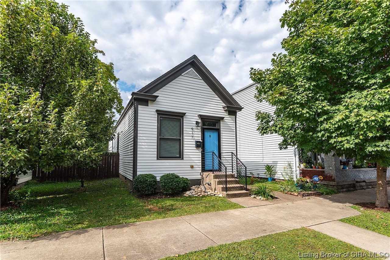 917 Culbertson Ave New Albany, IN 47150 MLS 2023010721