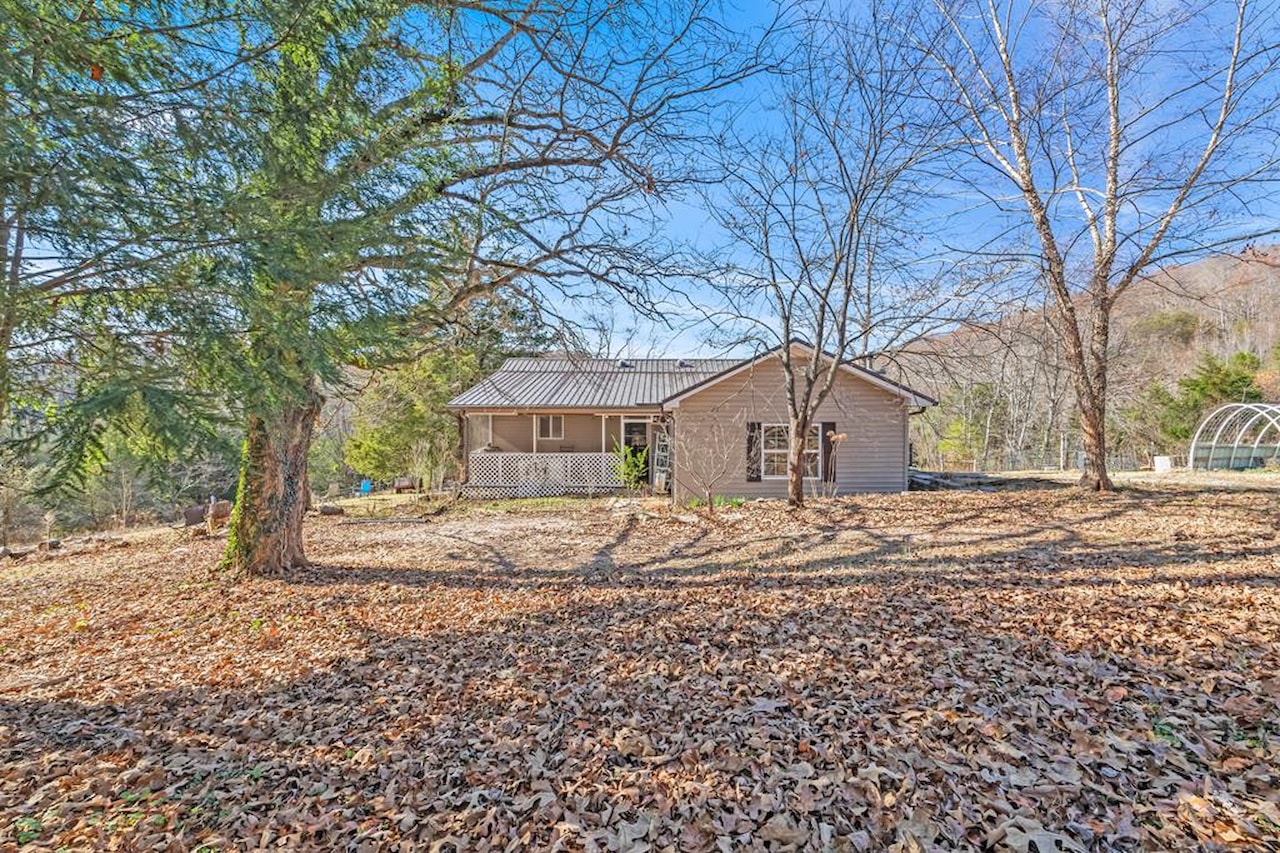1982 Rickman Monterey Highway Rickman, TN 38580 MLS 224302