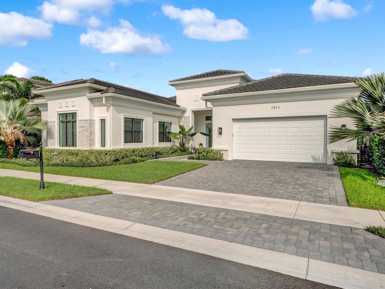 7011 NW 27th Avenue Boca Raton, FL 33496 MLS R10925236