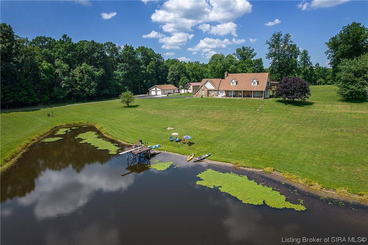 21505 Highway 31 N Henryville, IN 47126 MLS 202308692