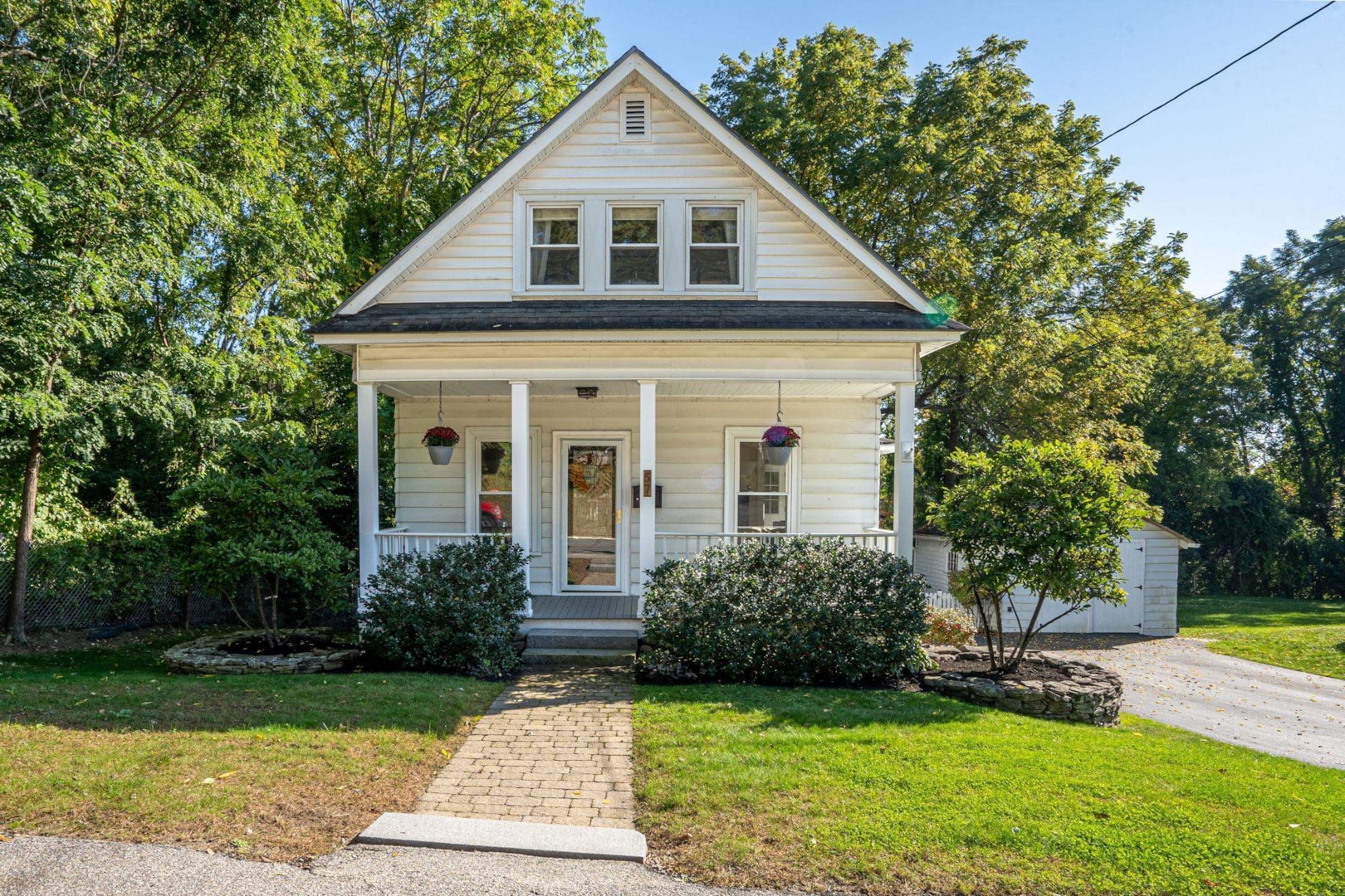 57 Kennard Rd Manchester 03104 NH home for sale 391,000 4973483