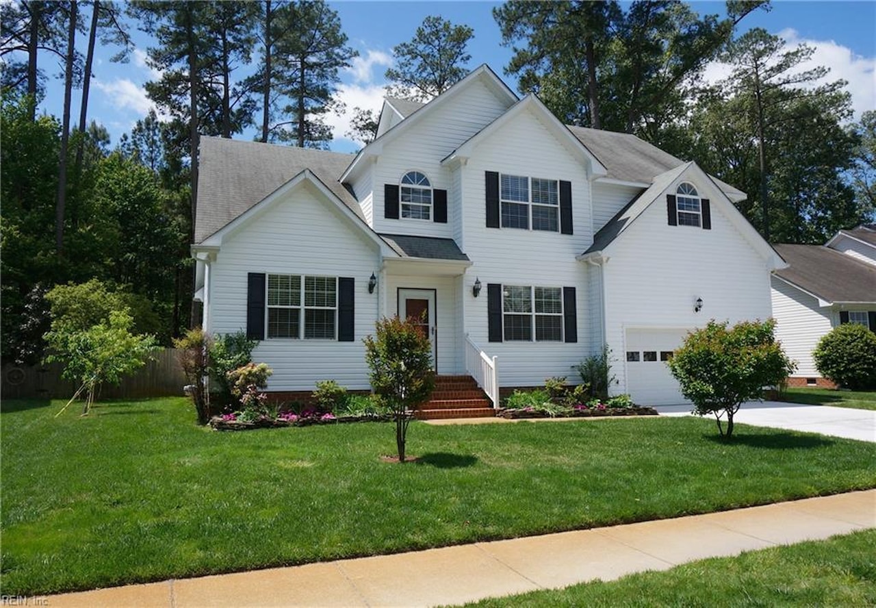 home for sale in Sawyers Mill Chesapeake VA 23323 MLS 10511450