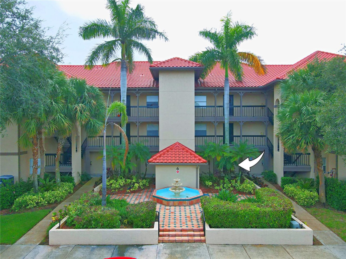 2400 Feather Sound Dr 615 Clearwater, FL 33762 MLS U8219216