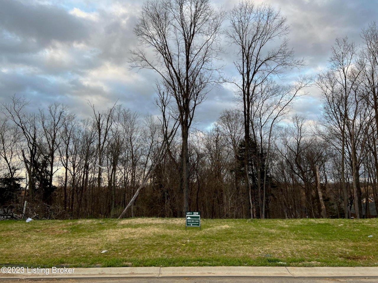 5922 Brentwood Dr Crestwood, KY 40014 MLS 1645767