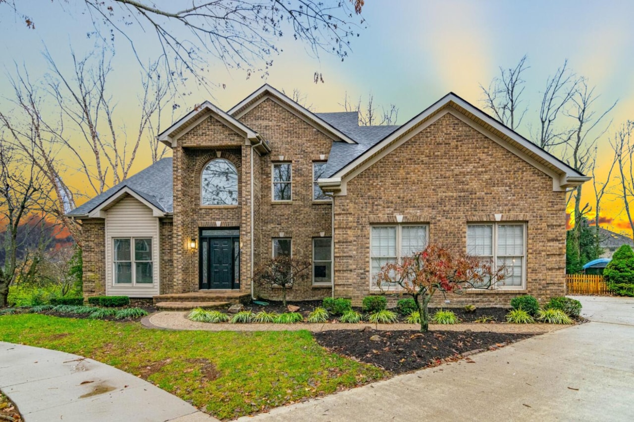 2205 Inglewood Circle Lexington, KY 40513 MLS 23022464