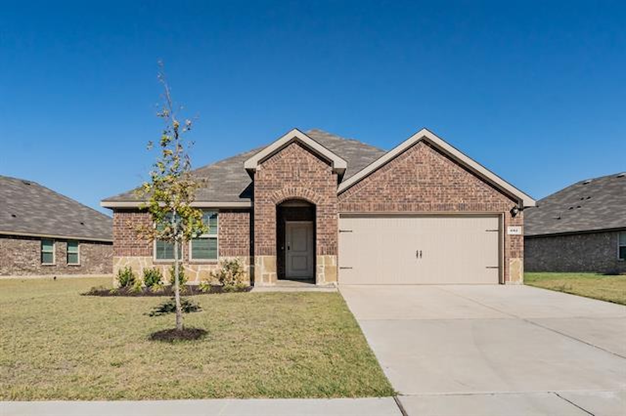382 Unbridled Road Waxahachie, TX 75165 MLS 20485489