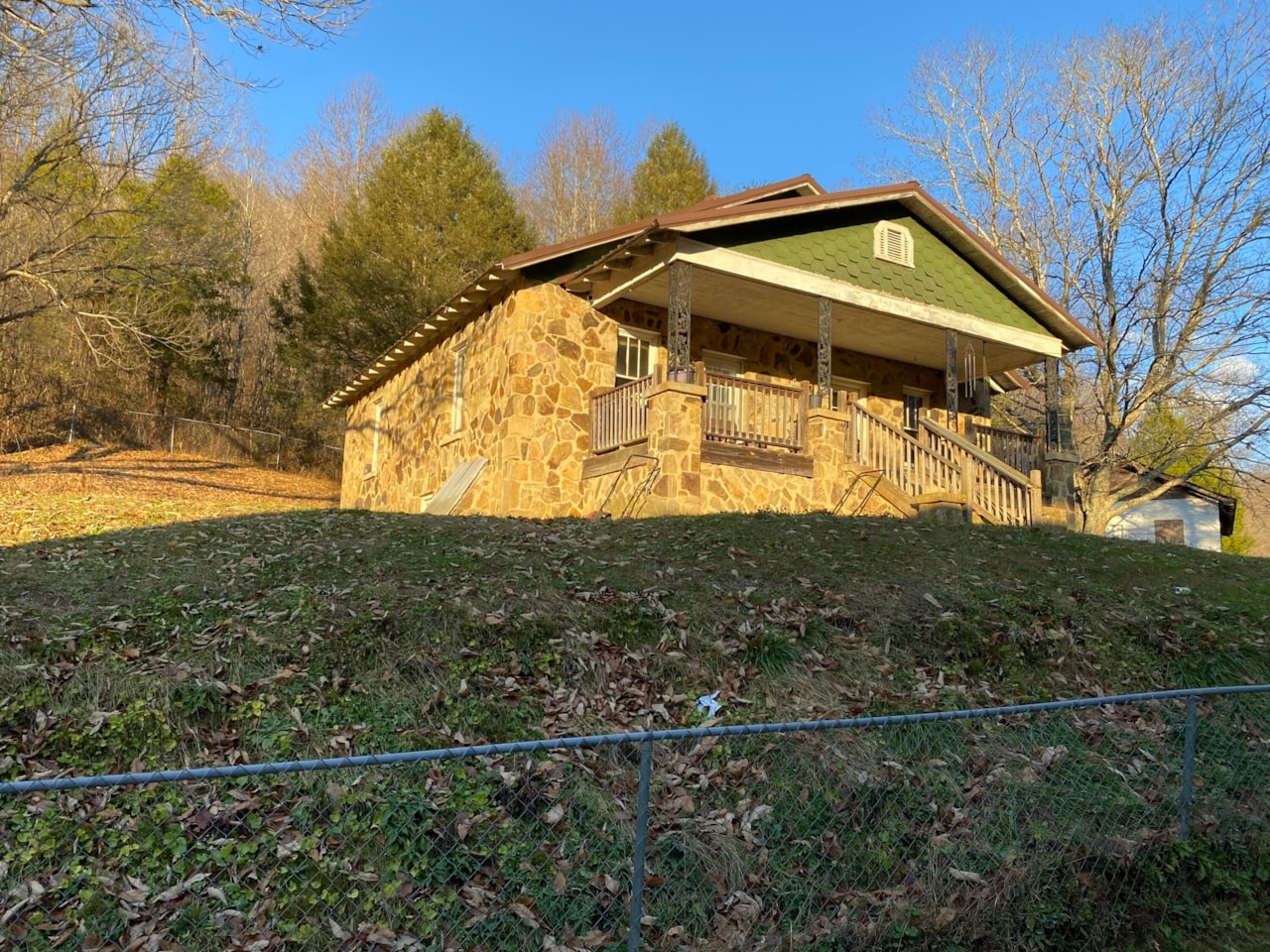 101 Doe Gap Branch Rd, Flat Lick, KY 40935 MLS 23022784 115,000