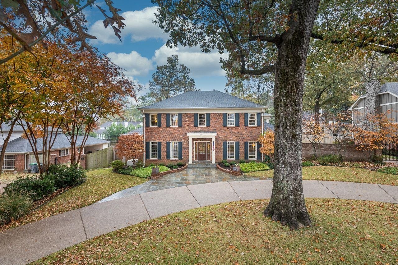 756CSearch BHHS Taliesyn homes for sale in Germantown, Collierville