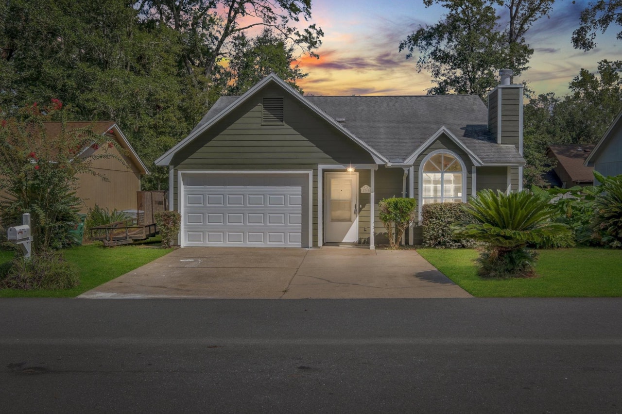 1560 Cinnamon Bear Circle Tallahassee, FL 32311 in Timber Lake Replat