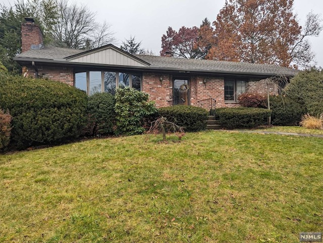 76 Standish Road Hillsdale, NJ 07642 MLS 23036458