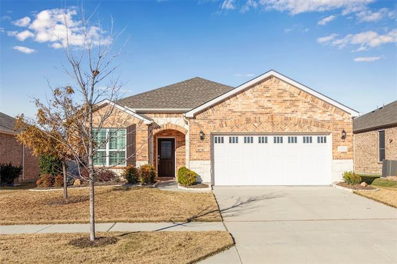 2204 Brookdale Drive Frisco