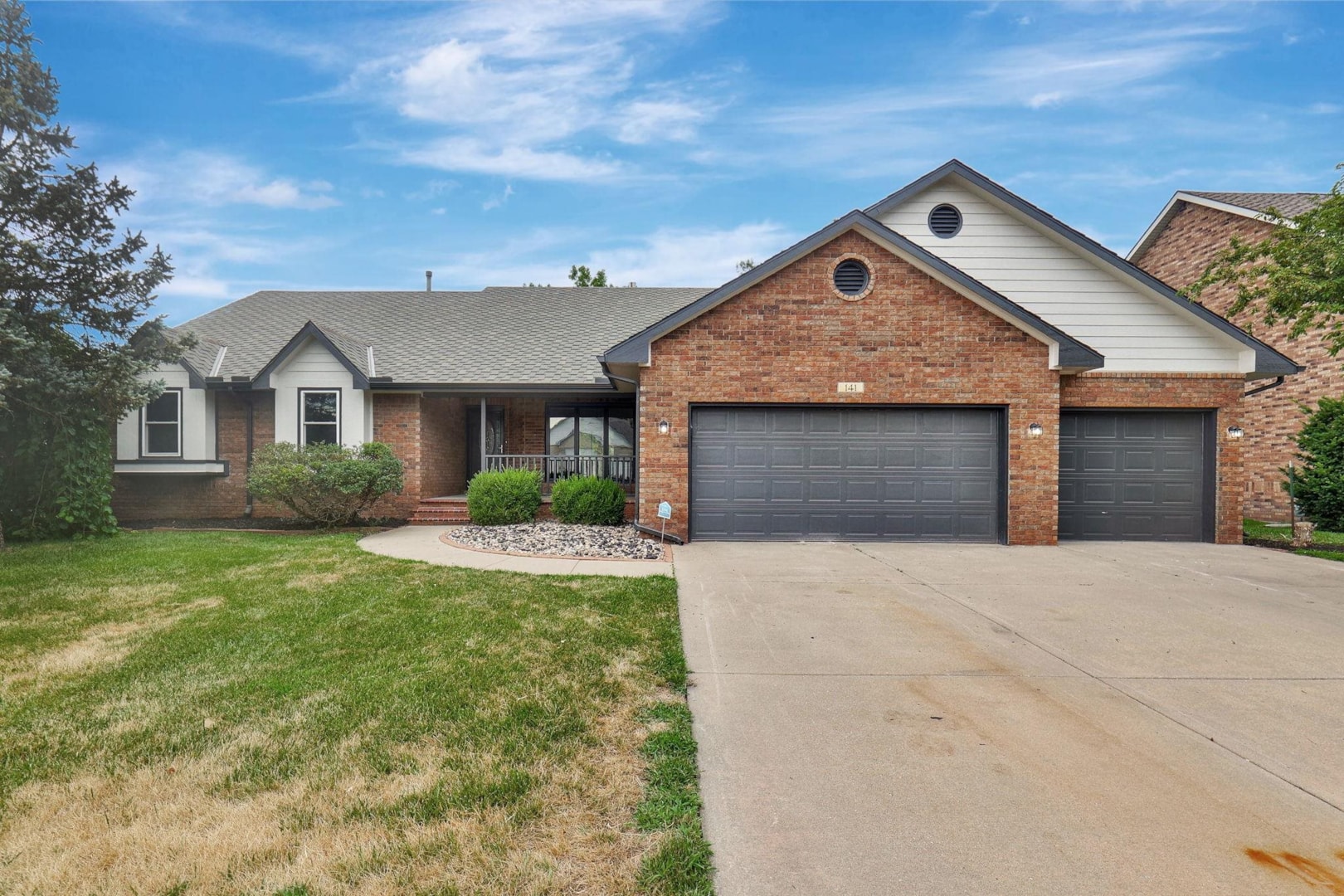 Homes for Sale in 141 S Forestview St Wichita, KS