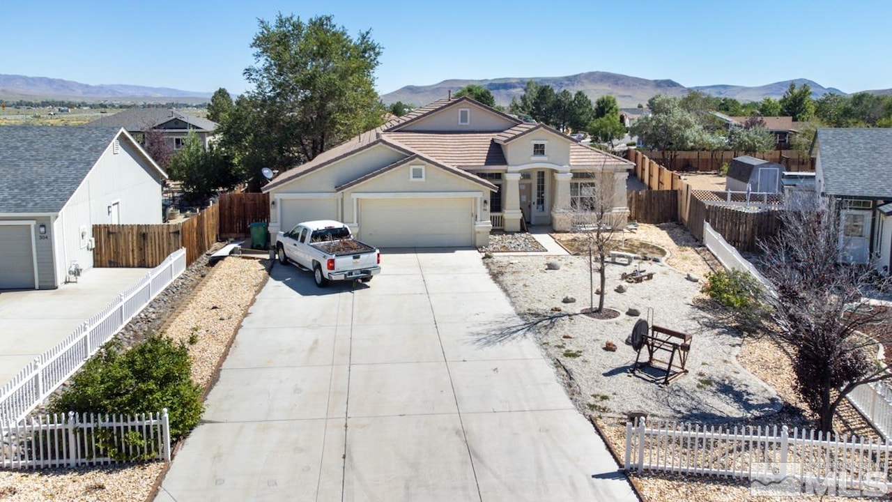 306 Valley Vista Dr, Dayton, NV 89403 PHOTOS MLS 230010319