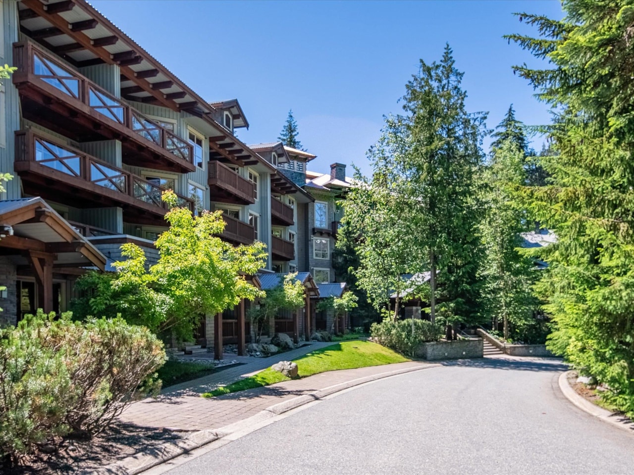 301 G1 4653 BLACKCOMB WAY, Whistler