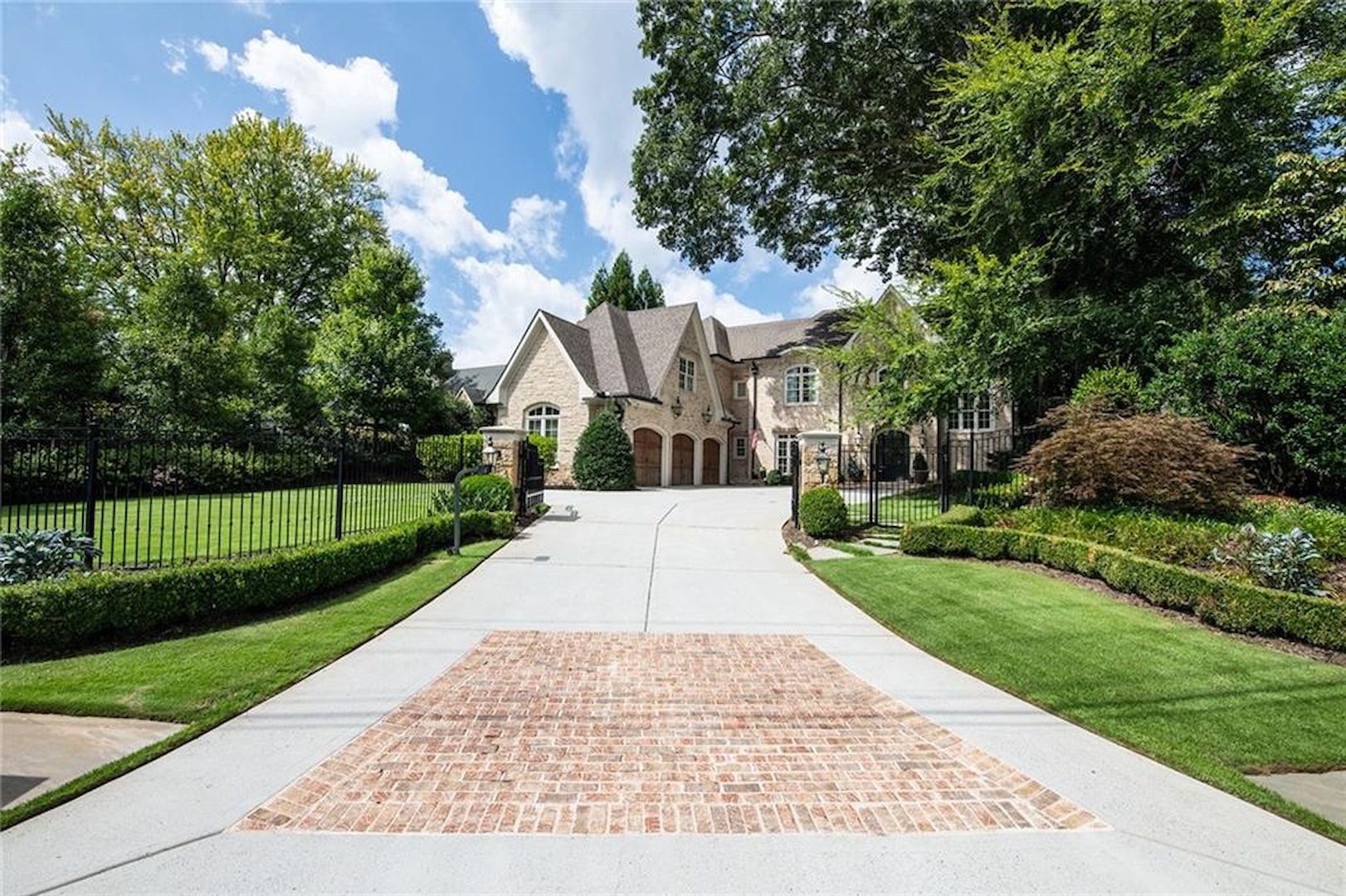 4794 Dudley Lane Atlanta, GA 30327 MLS 7268408