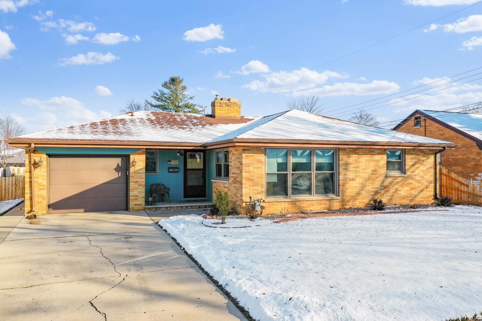 1755 Kimball St Green Bay, WI 54302 home for sale, MLS50284661