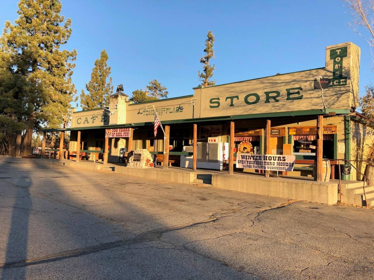 8180 Crowley Lake Tom's Place Resort Crowley Lake, CA 935469999 MLS