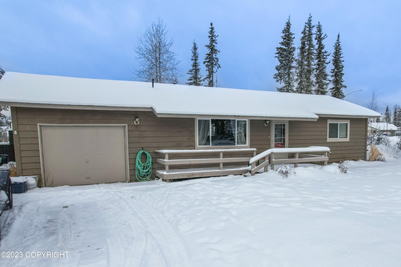 397 N Aspen Dr Soldotna, AK 99669 | MLS 23-14495