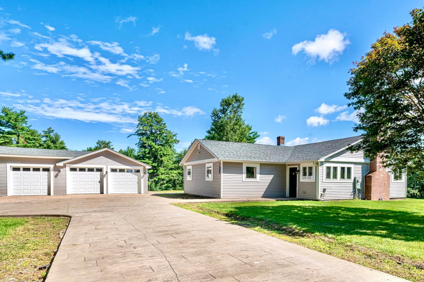 355 Old New Ipswich Rd Rindge 03461 NH home for sale 434,500 4965744