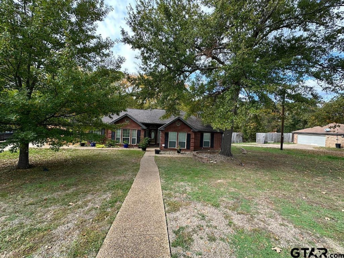 2420 N Fenton Ave, Tyler, TX 75702 MLS 23015673