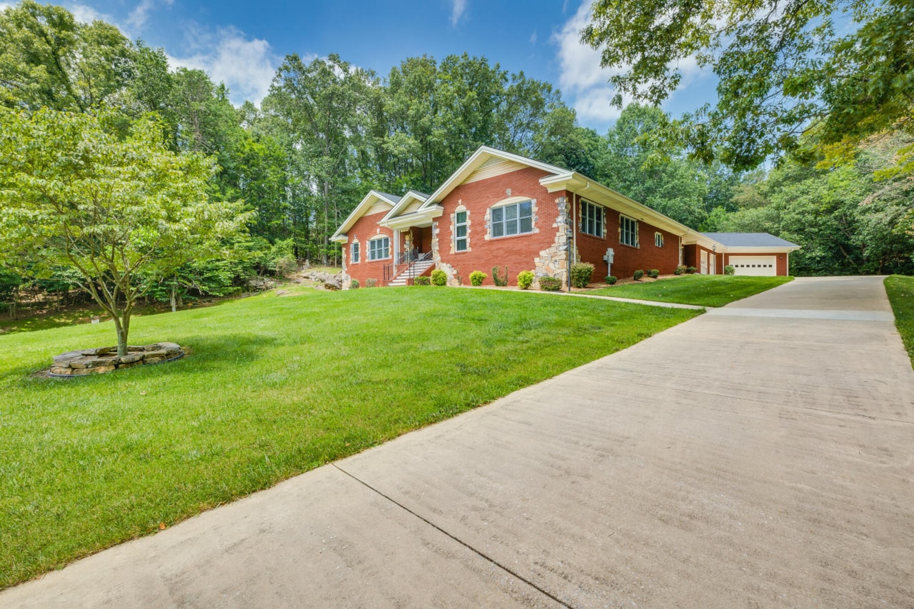 181 Windmere Place Kingsport, TN 37664 MLS 9953769