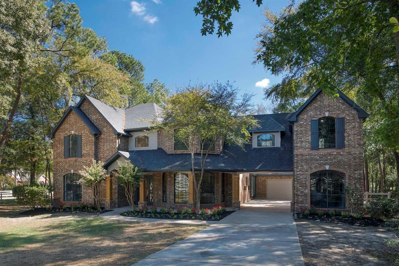 33134 Tall Oaks Way Magnolia, TX 77354 home for sale