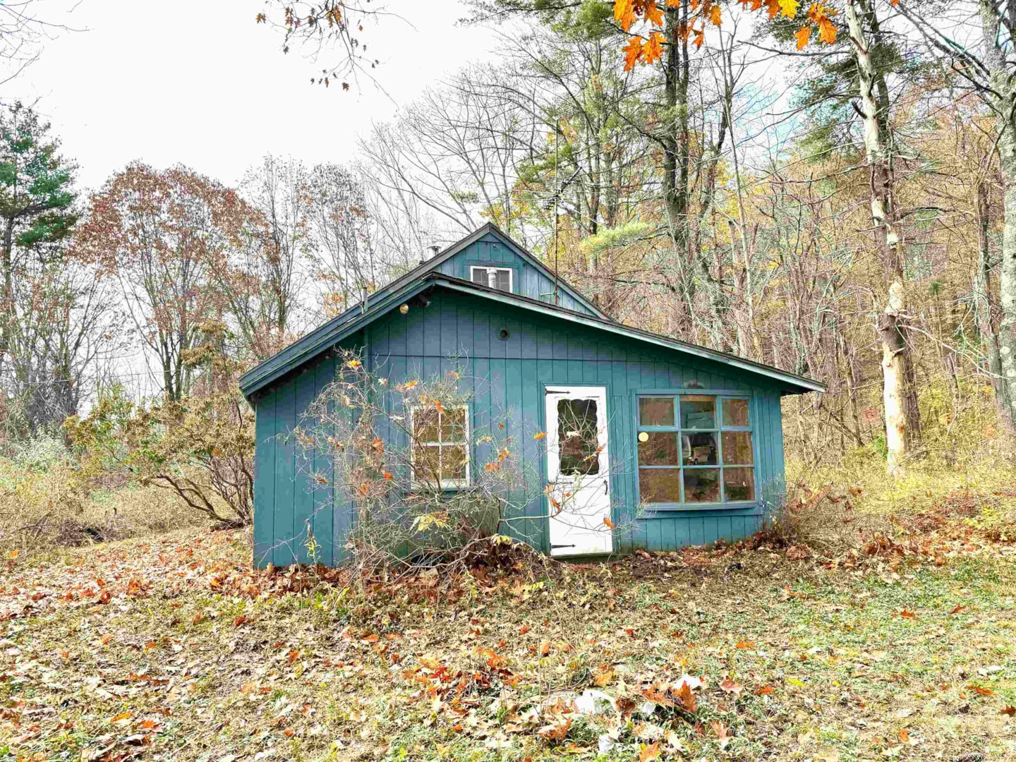 467 Dennison Pond Rd Francestown 03070 NH home for sale 145,500 4977893