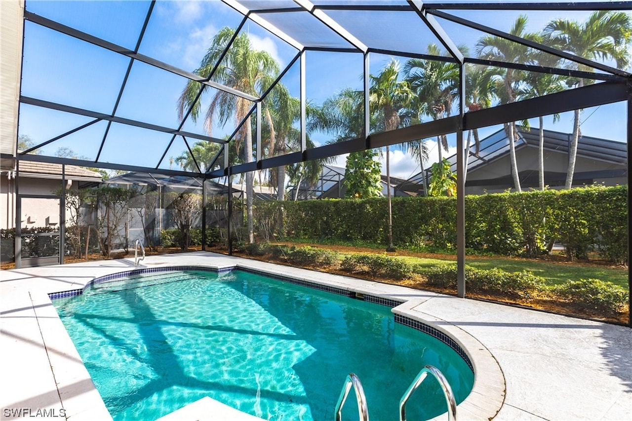 9515 Mariners Cove Ln Fort Myers, FL 33919 MLS 223086062