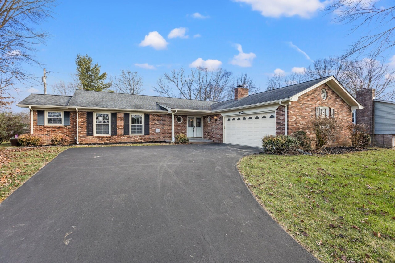 We know Lexington 3204 carriage Ln, Lexington, KY, 40517