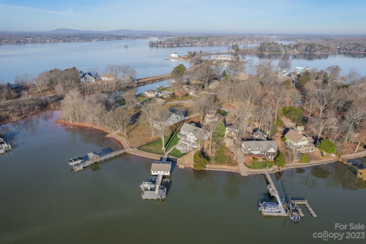 8724 Harbor Circle Terrell NC 28682 MLS 4098314 Hendrix Properties