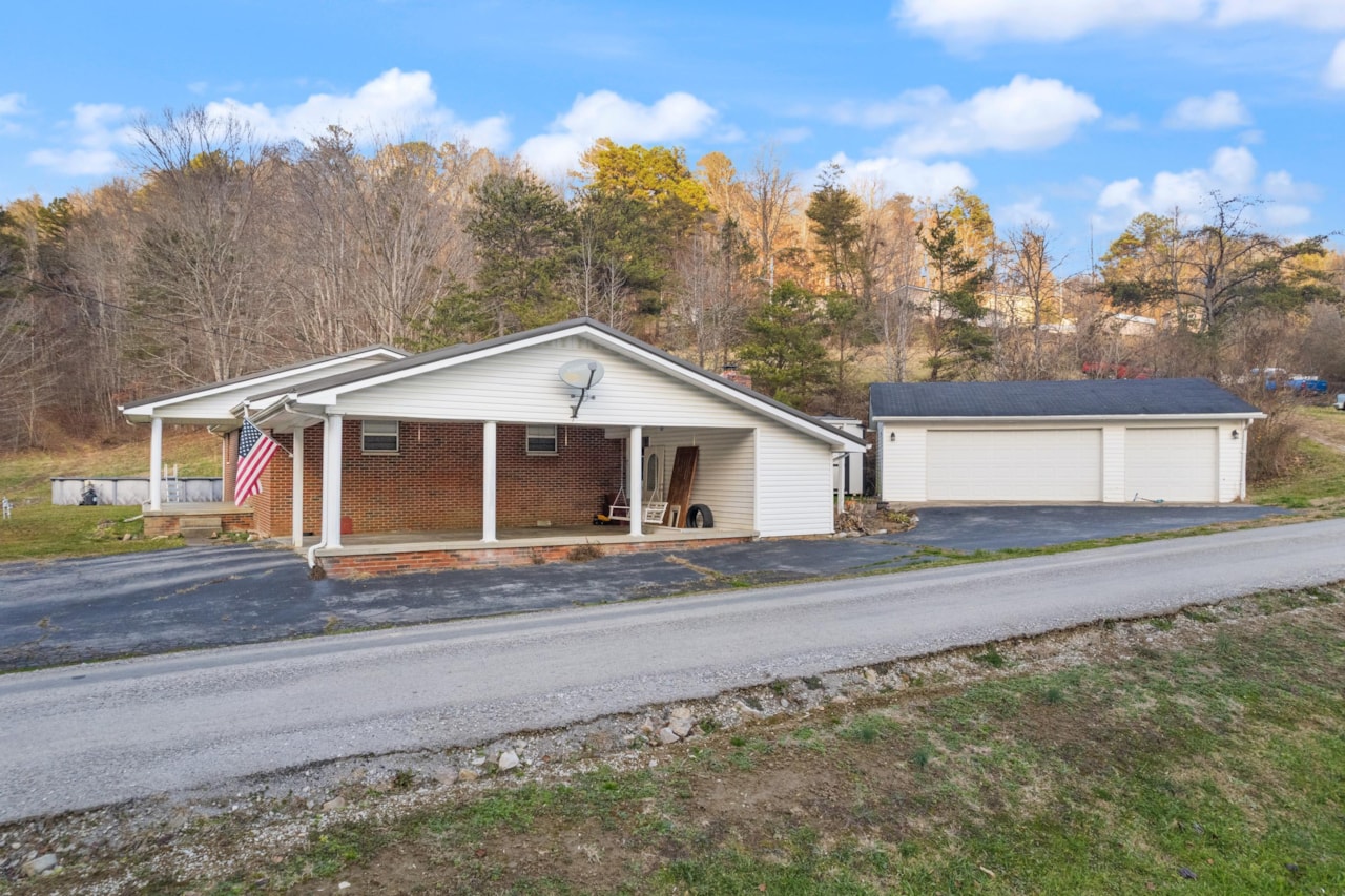 618 McNeil Corn Creek Rd Rockholds, KY 40759 | MLS 24000360