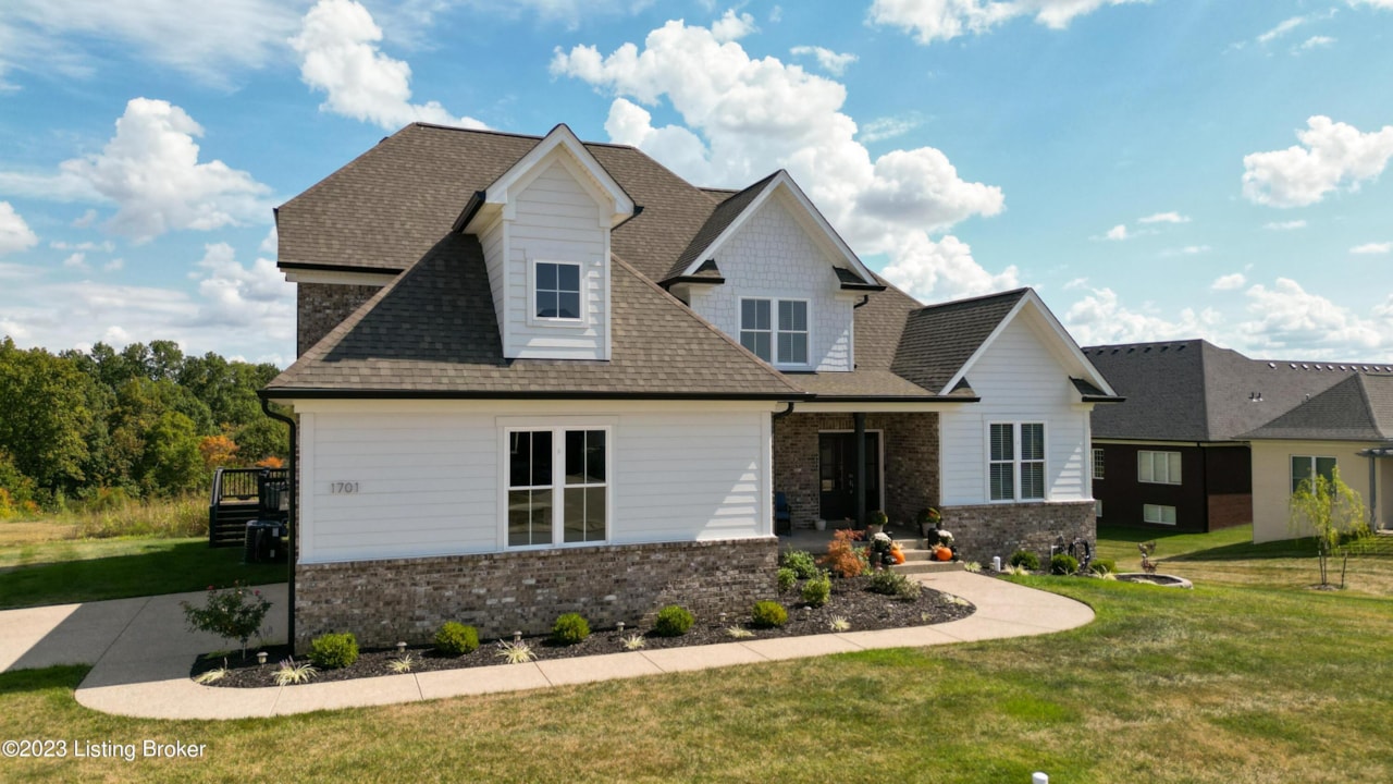 1701 Meremont Ridge Rd Louisville, KY 40245 MLS 1652258