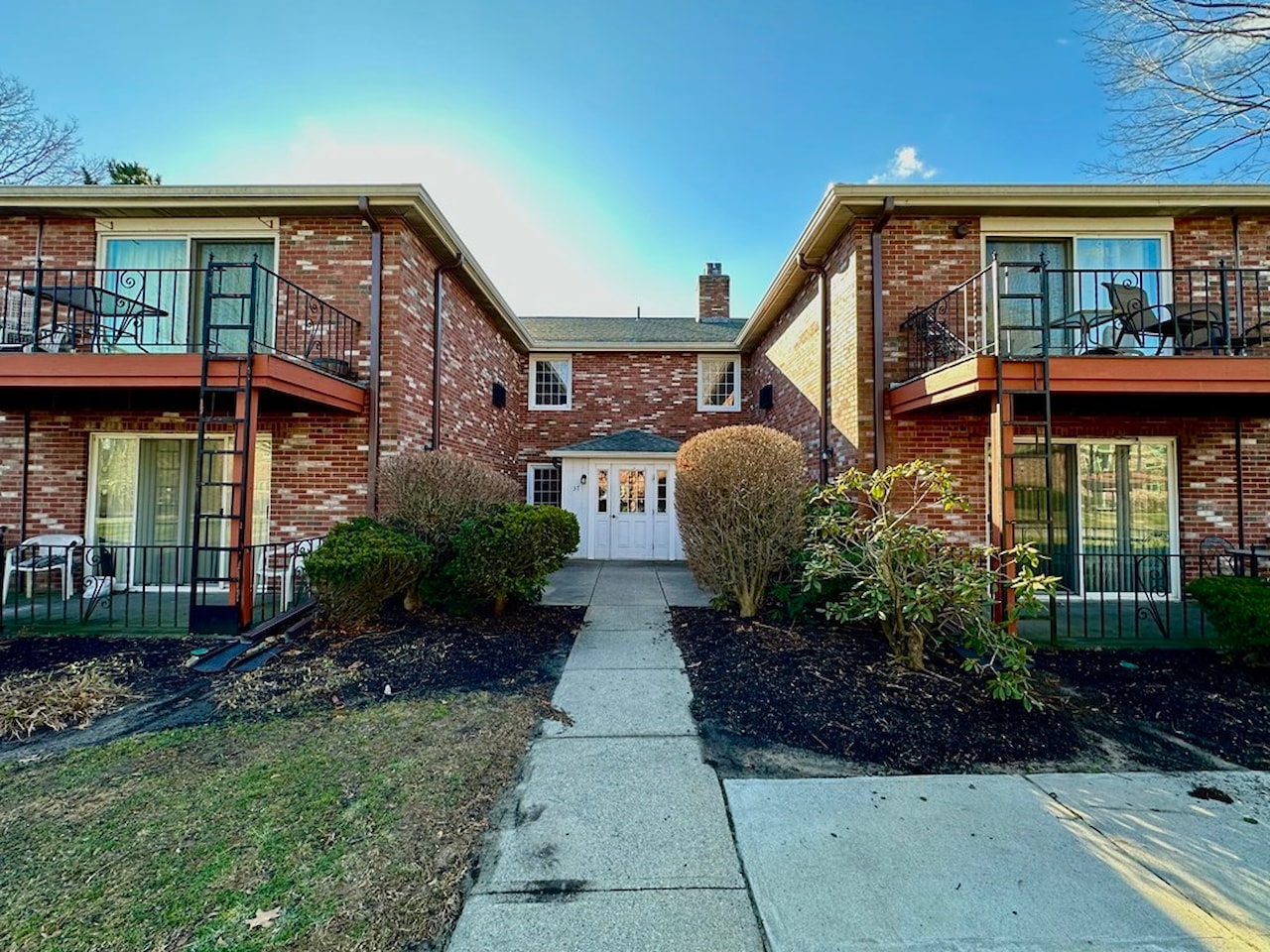 37 Fountain Lane 14 Weymouth, MA 02190 MLS 73193230